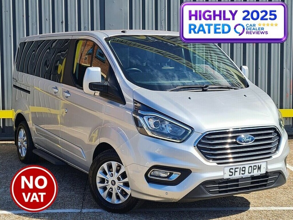 Ford Tourneo Custom 2.0 320 Ecoblue Titanium Minibus Double Cab Di Silver