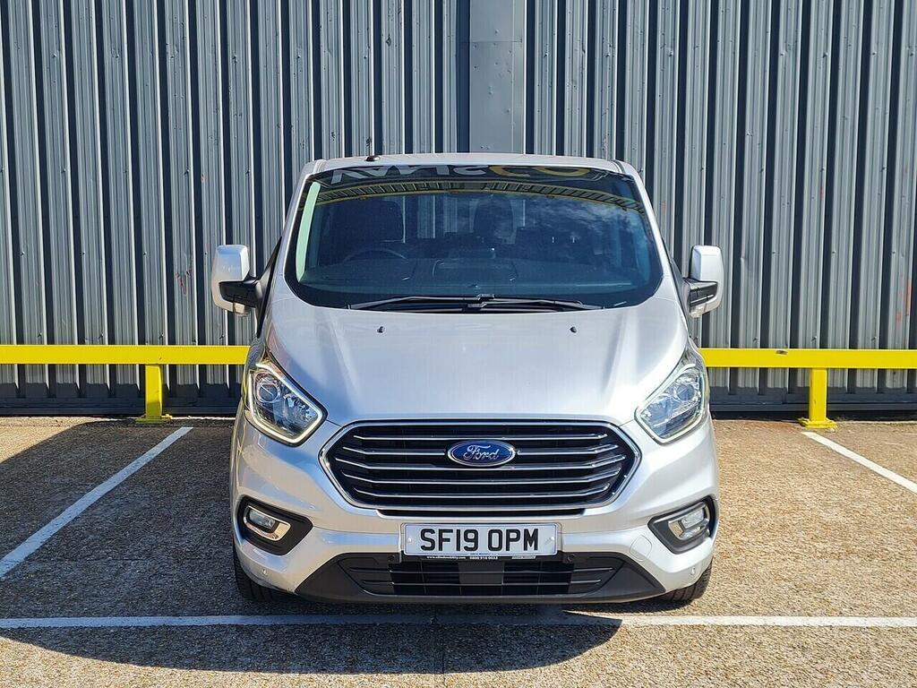 Ford Tourneo Custom 2.0 320 Ecoblue Titanium Minibus Double Cab Di Silver #2