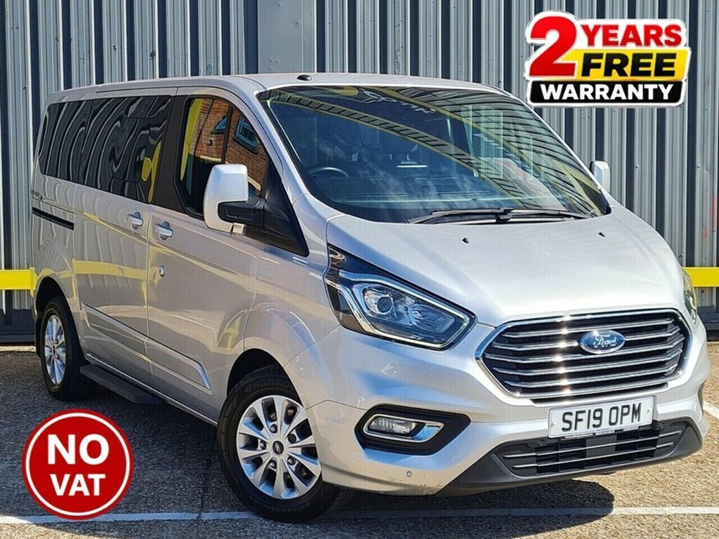 Ford Tourneo Custom 2.0 320 Ecoblue Titanium Minibus Double Cab Di Silver