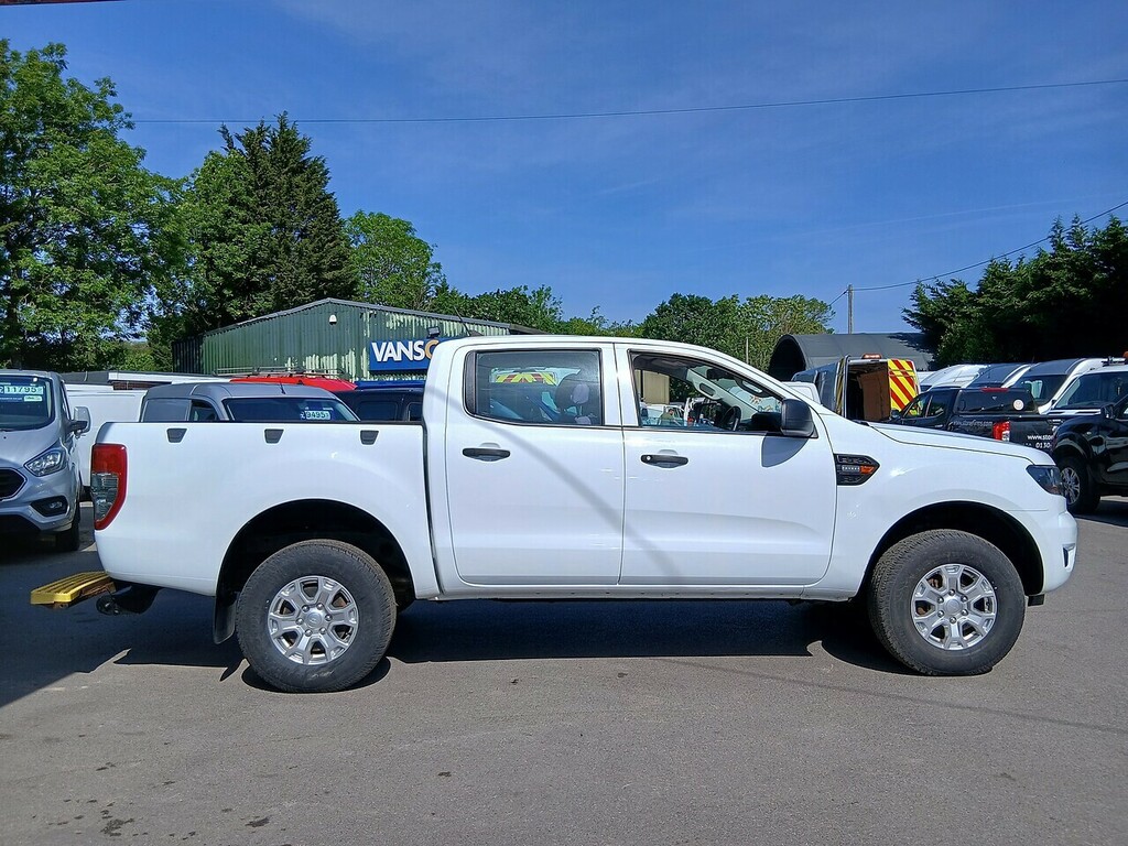 Ford Ranger 2.0 Ecoblue XL Pickup Double Cab EA21TTE White #4
