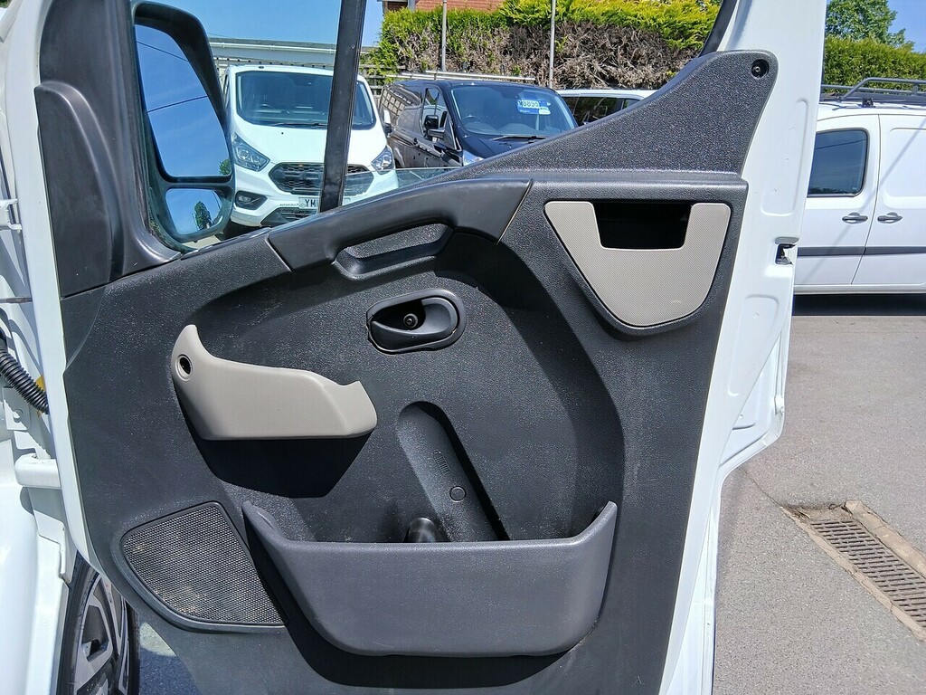 Vauxhall Movano  White #15