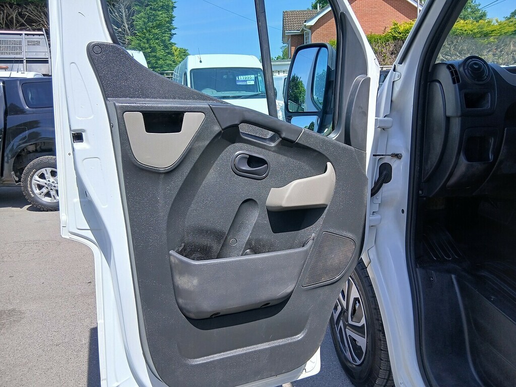 Vauxhall Movano  White #8