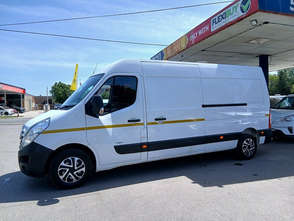 Vauxhall Movano  White #5