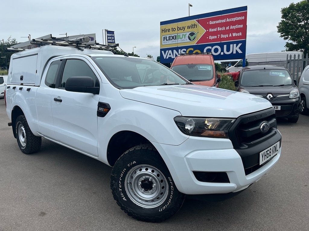Ford Ranger 2.2 Tdci XL Pickup Double Cab 4W White