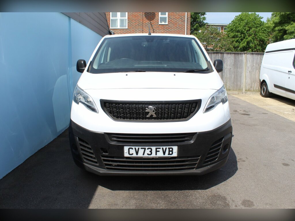 Peugeot Expert 2.0 Bluehdi 1200 Professional Premium Long Crew Va CV73FVB White #2