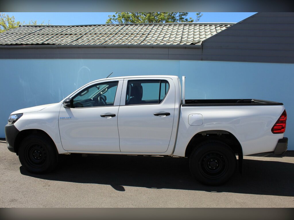 Toyota HILUX 2.4 D-4d Active Pickup Extended Cab Man YE20LKK White #4