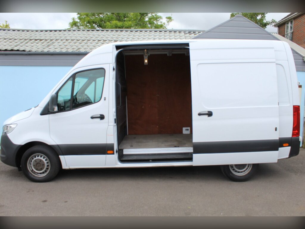 Mercedes-Benz Sprinter 2.1 316 Cdi Panel Van Apple Car White #6