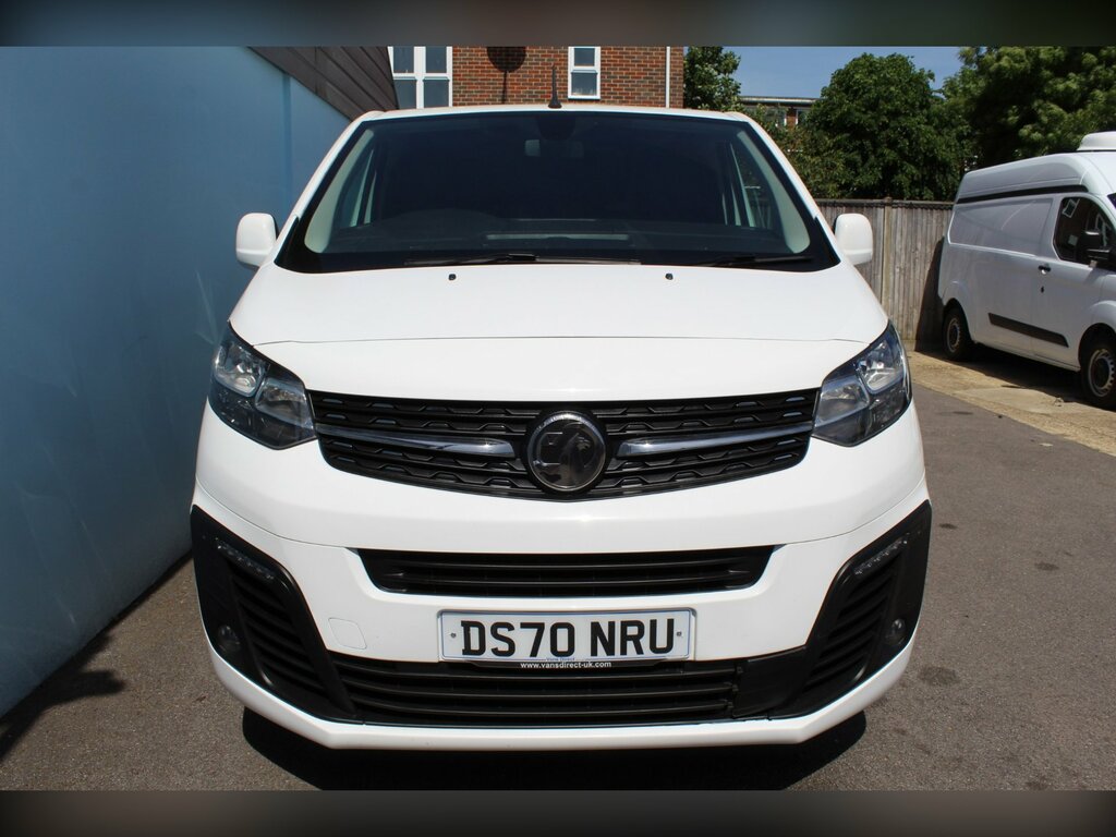 Vauxhall Vivaro 1.5 Turbo D 2900 Sportive Panel Van Man DS70NRU White #6