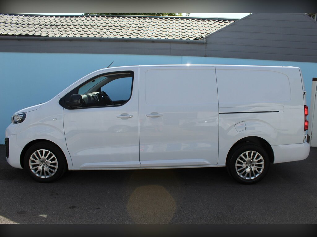 Peugeot Expert 1.5 Bluehdi 1000 Asphalt Premium Long Panel Van MK73ZJX White #2