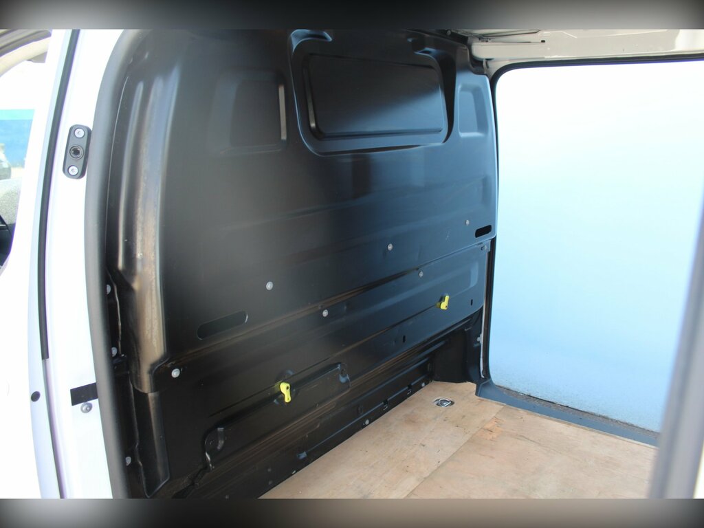 Peugeot Expert 1.5 Bluehdi 1000 Asphalt Premium Long Panel Van MK73ZJX White #5