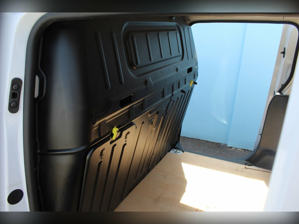 Peugeot Partner 1.5 Bluehdi 950 Professional Long Panel Van 6Dr Di MK74JYP White #5