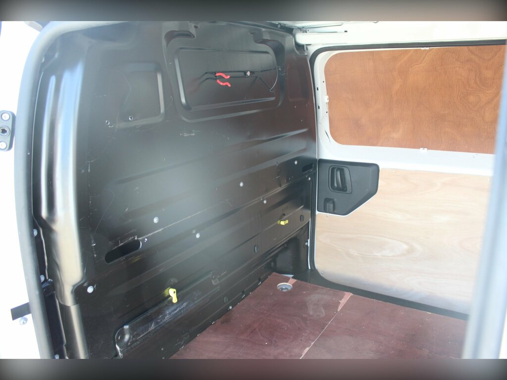 Vauxhall Vivaro 1.5 Turbo D 2900 Sportive Panel Van Man DS70NZV White #4