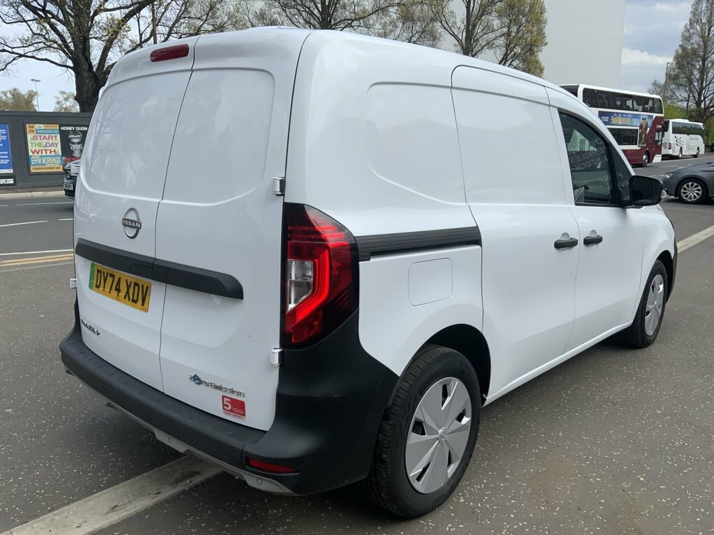 Nissan TOWNSTAR Mpv DY74XDV White #4