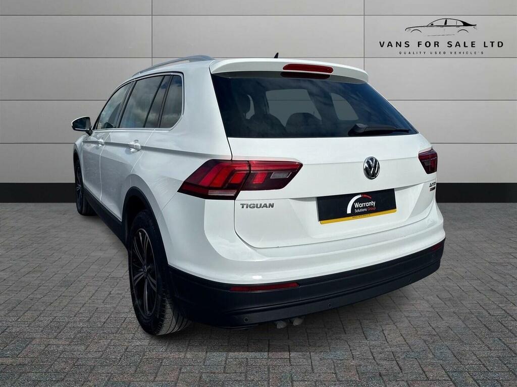 Volkswagen Tiguan Suv 2.0 Tdi Bluemotion Tech Se Navigation Dsg 4Mot KN66WCO White #3