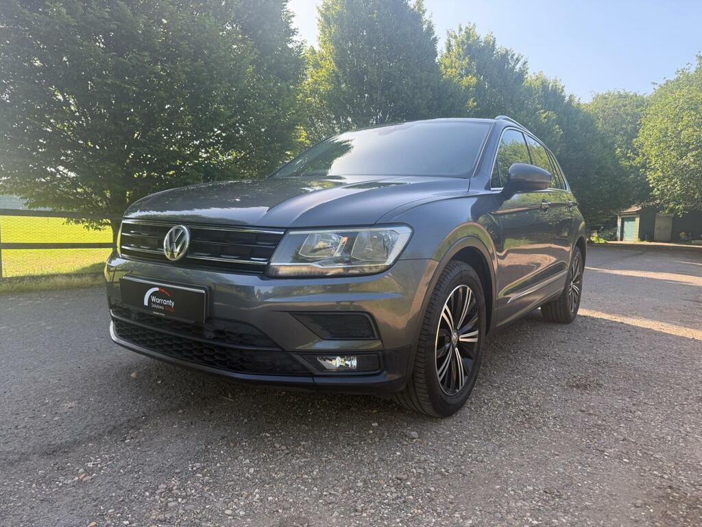 Volkswagen Tiguan Suv 1.4 Tsi Se Navigation Euro 6 Ss 20181 Grey