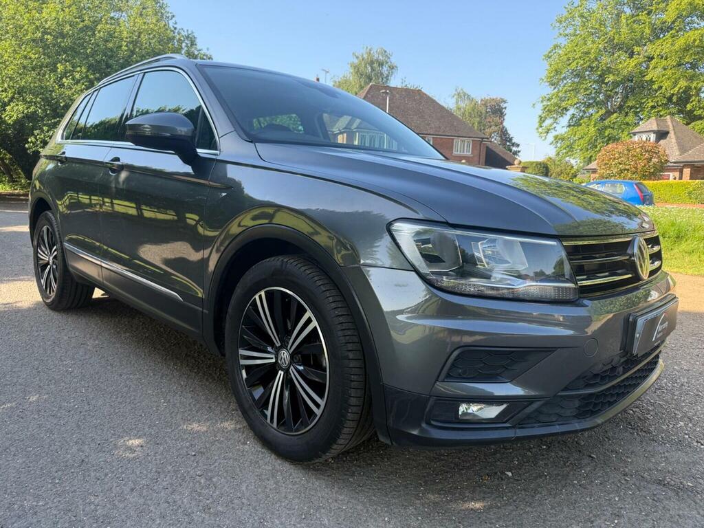 Volkswagen Tiguan Suv 1.4 Tsi Se Navigation Euro 6 Ss 20181 GM18YCP Grey #5