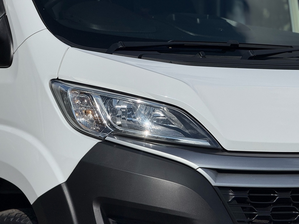 Citroen Relay Mpv YC73XEG White #5
