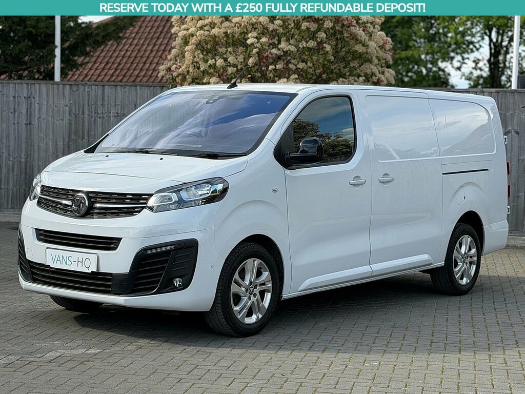 Vauxhall Vivaro Mpv FM23OEV White #5