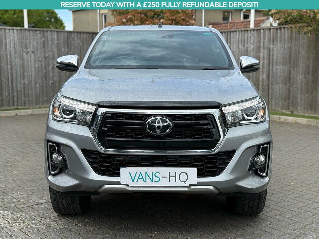 Toyota HILUX Pickup MX19NPG Silver #3