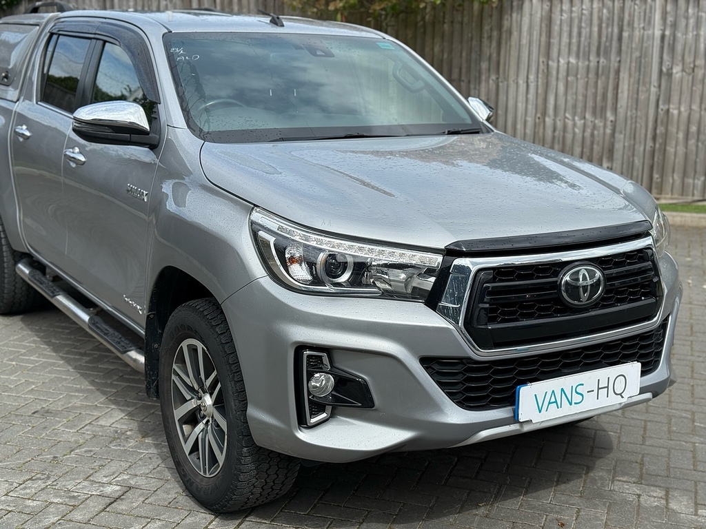Toyota HILUX Pickup MX19NPG Silver #2