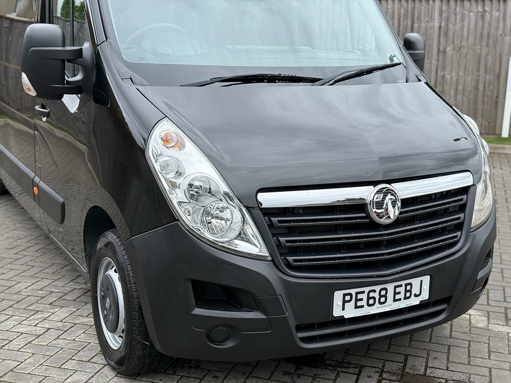 Vauxhall Movano Mpv PE68EBJ Black #2