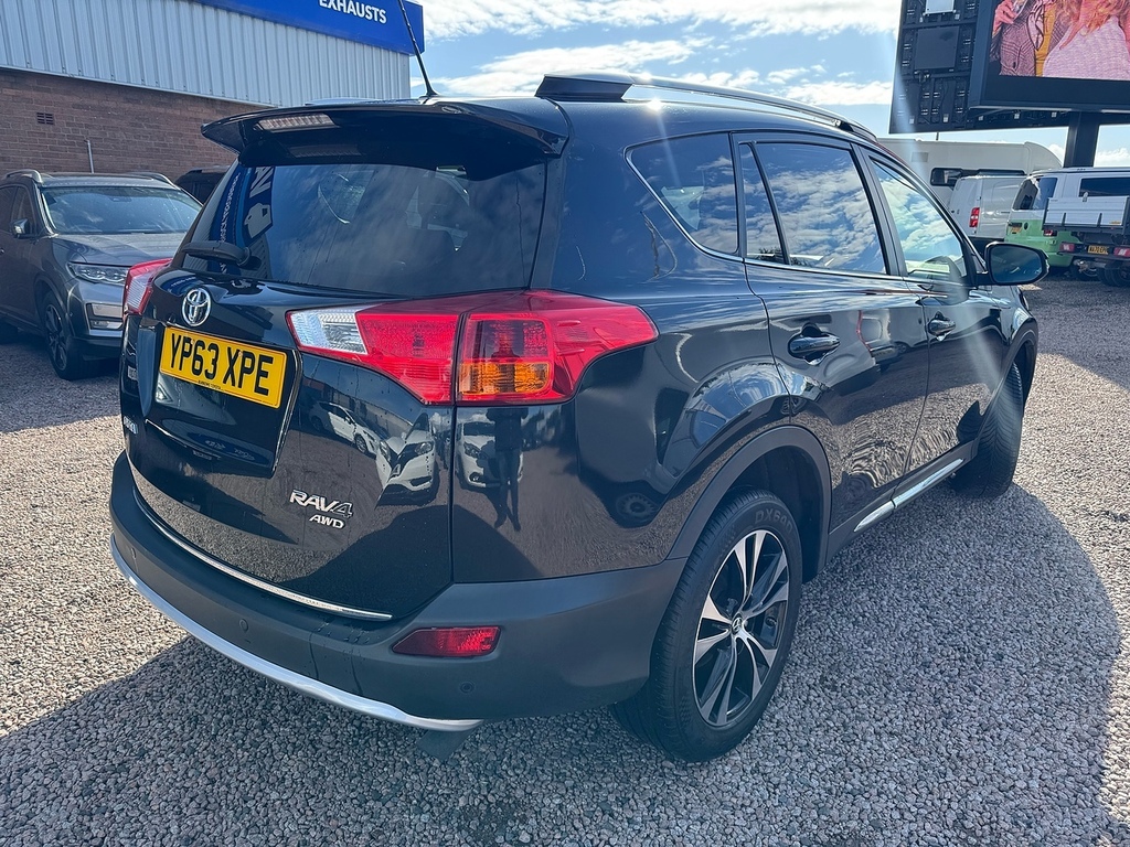Toyota Rav 4 D-cat Invincible Black #3