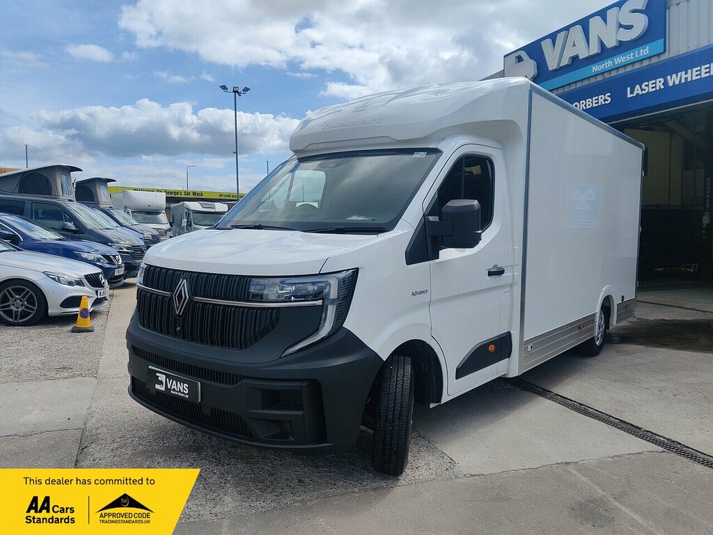 Renault Master Fwd Ll35dci 150 Advance Luton Low Loader MH75FLM White #4