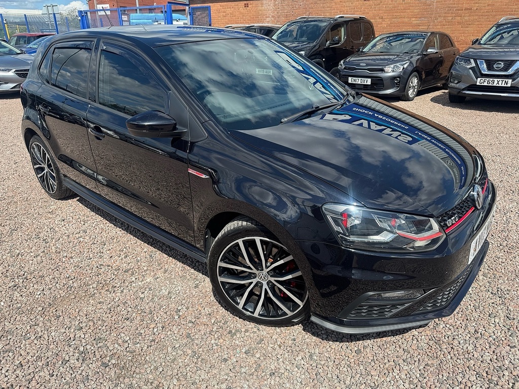 Volkswagen Polo Tsi Gti AV17WWD Black #2