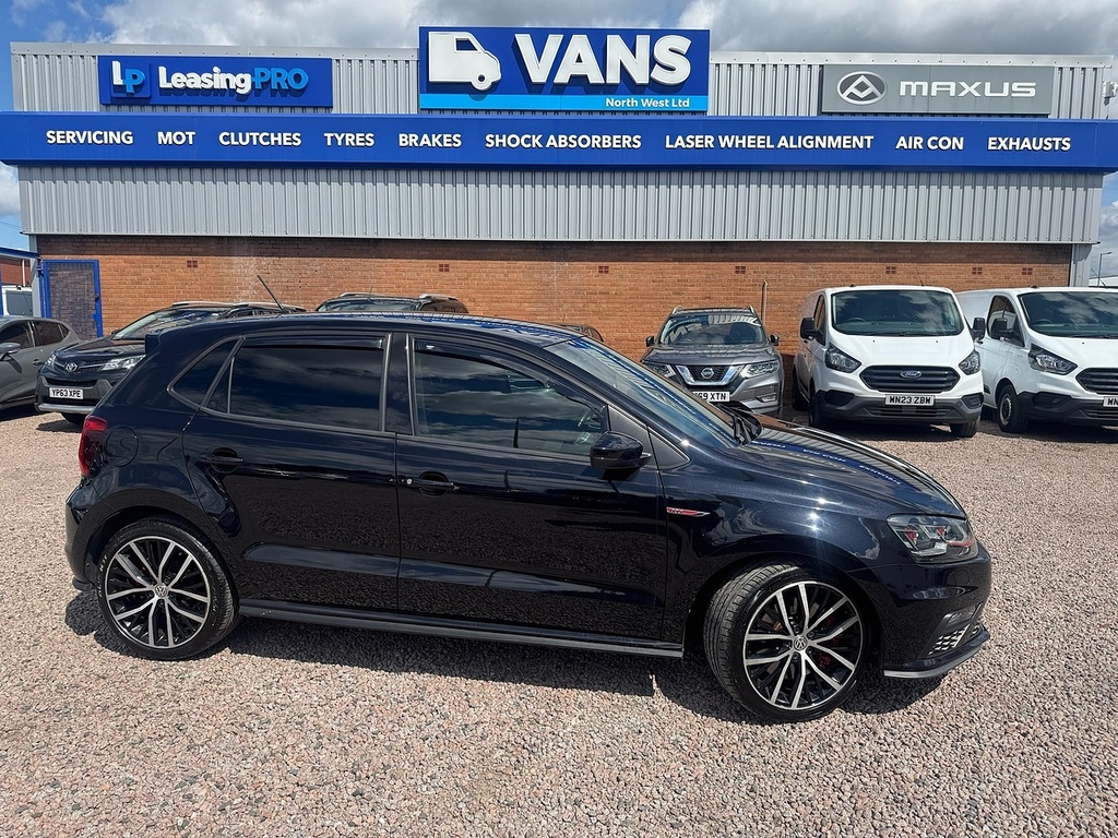 Volkswagen Polo Tsi Gti AV17WWD Black #4