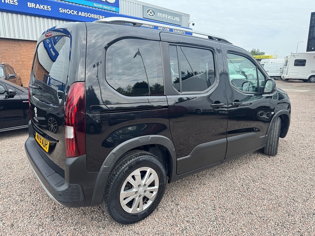Peugeot Rifter Puretech Allure WV19AUH Black #4