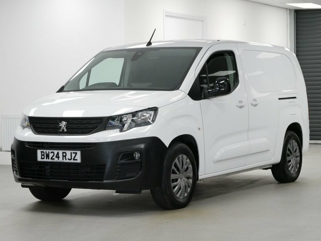 Peugeot E-Partner Mpv White