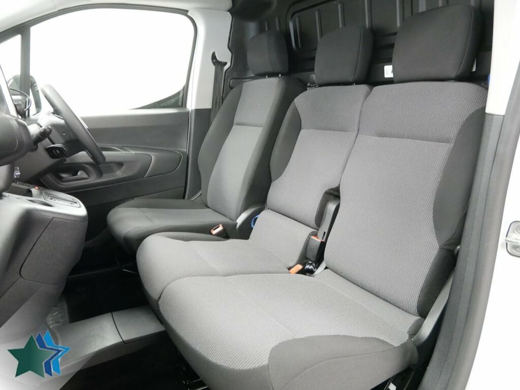 Peugeot E-Partner Mpv BW24RJZ White #3
