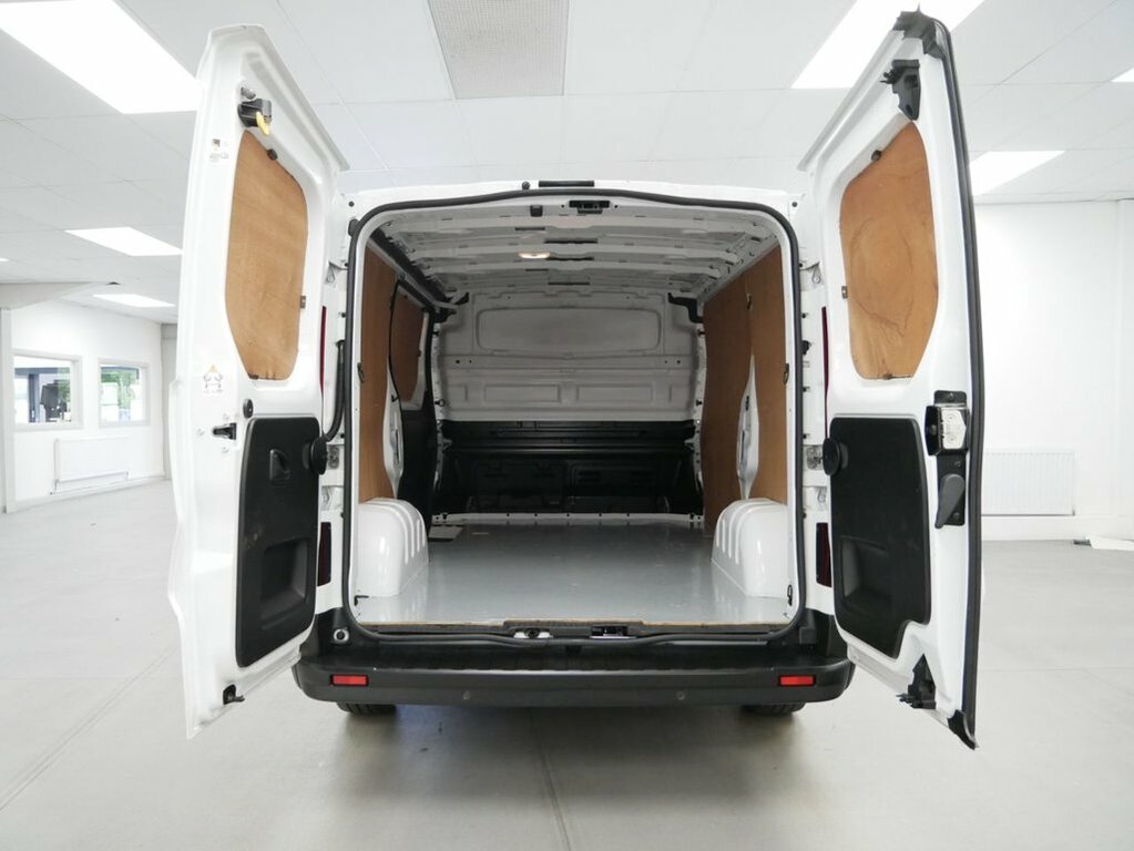Renault Trafic 2L 2.0 Dci Blue Sl28 Business Panel Van Diese NA22EYC White #3