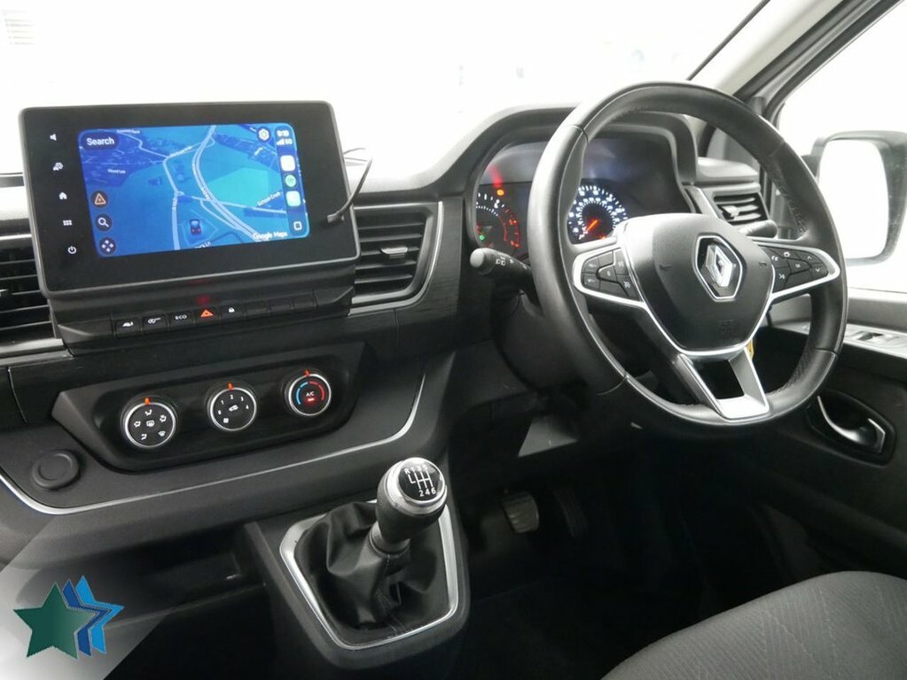 Renault Trafic 2L 2.0 Dci Blue Sl28 Sport Panel Van Ma YM22VAY White #2