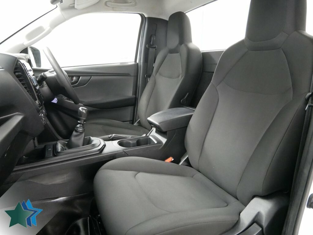 Isuzu D-Max 1.9L Td Utility Pickup Euro 6 S White #5