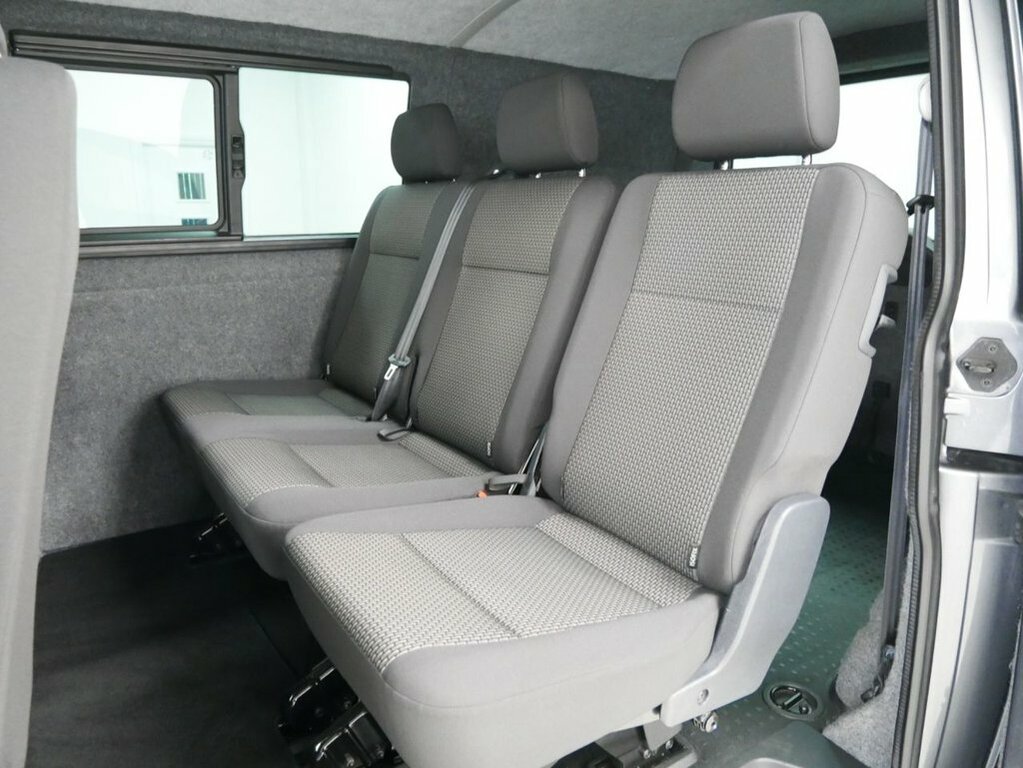 Volkswagen Transporter 2L 2.0 Tdi T3highline Kombi Double Cab GU71VYJ Grey #4