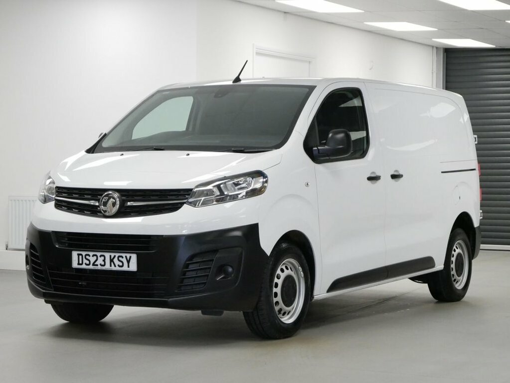 Vauxhall Vivaro 1.5L Turbo D 2900 Prime Panel Van 6Dr Manua White