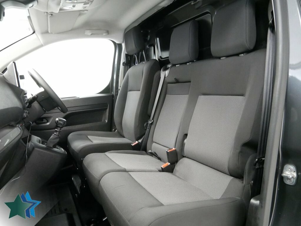 Vauxhall Vivaro 2L 2.0 Turbo D Pro Xl Panel Van 6Dr DP24JBV Grey #5