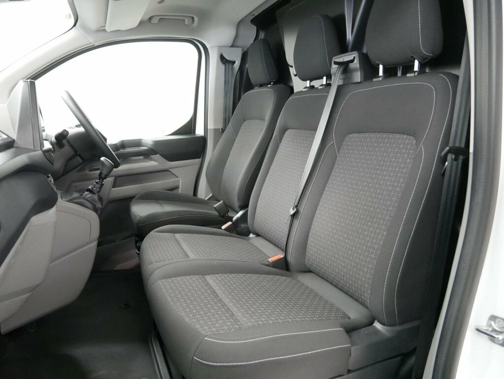 Ford Transit Custom 2L 2.0 280 Ecoblue Trend Panel Van Manu BD24DNE White #3