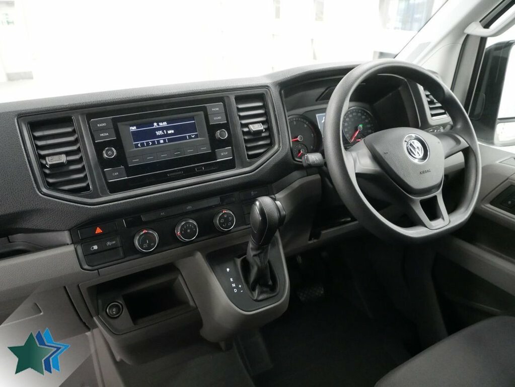 Volkswagen Crafter 2L 2.0 Tdi Cr35 Startline Panel Van Aut VK24ZZP White #5