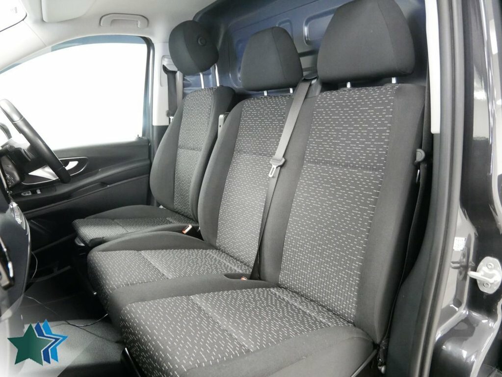 Mercedes-Benz Vito 2L 2.0 116 Cdi Select Panel Van 6Dr G-troni BD74SXJ Grey #3