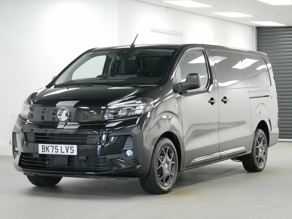 Vauxhall Vivaro 1.5L Turbo D Pro Xl Panel Van 6Dr Lw Black
