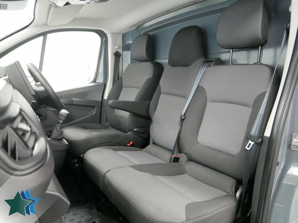 Renault Trafic 2L 2.0 Dci Blue Sl28 Business Panel Van Diese NG72GKC Grey #5