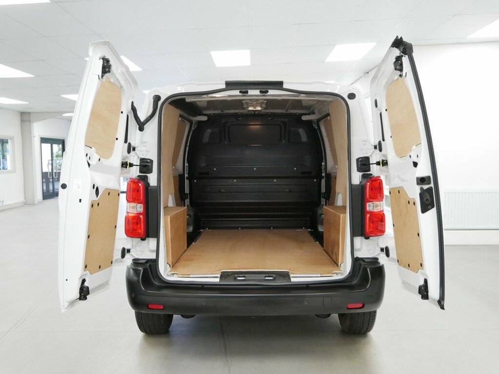 Vauxhall Vivaro 1.5L Turbo D Prime Panel Van 6Dr Swb DY25YNL White #3