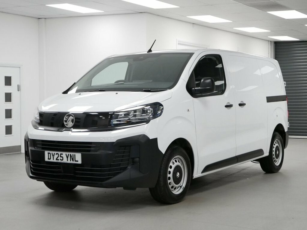 Vauxhall Vivaro 1.5L Turbo D Prime Panel Van 6Dr Swb White