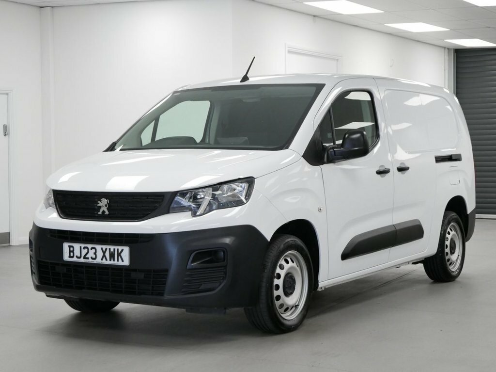 Peugeot Partner 1.5L Bluehdi 950 Professional Premium Long Panel White
