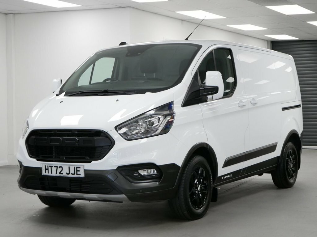 Ford Transit Custom 2L 2.0 300 Ecoblue Trail Panel Van Manu White