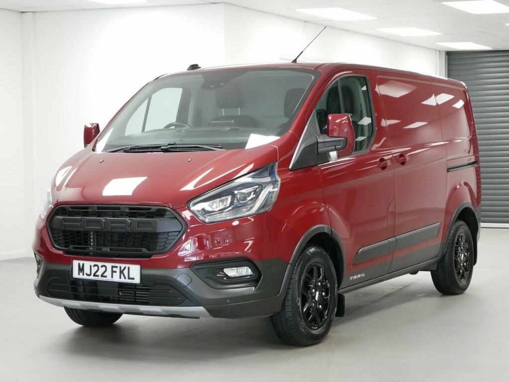 Ford Transit Custom 2L 2.0 300 Ecoblue Trail Panel Van Manu Red
