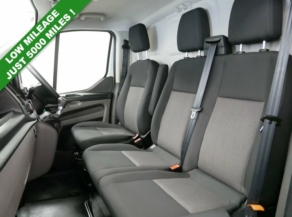 Ford Transit Custom 2L 2.0 280 Ecoblue Leader Panel Van Man MV21GYC White #3