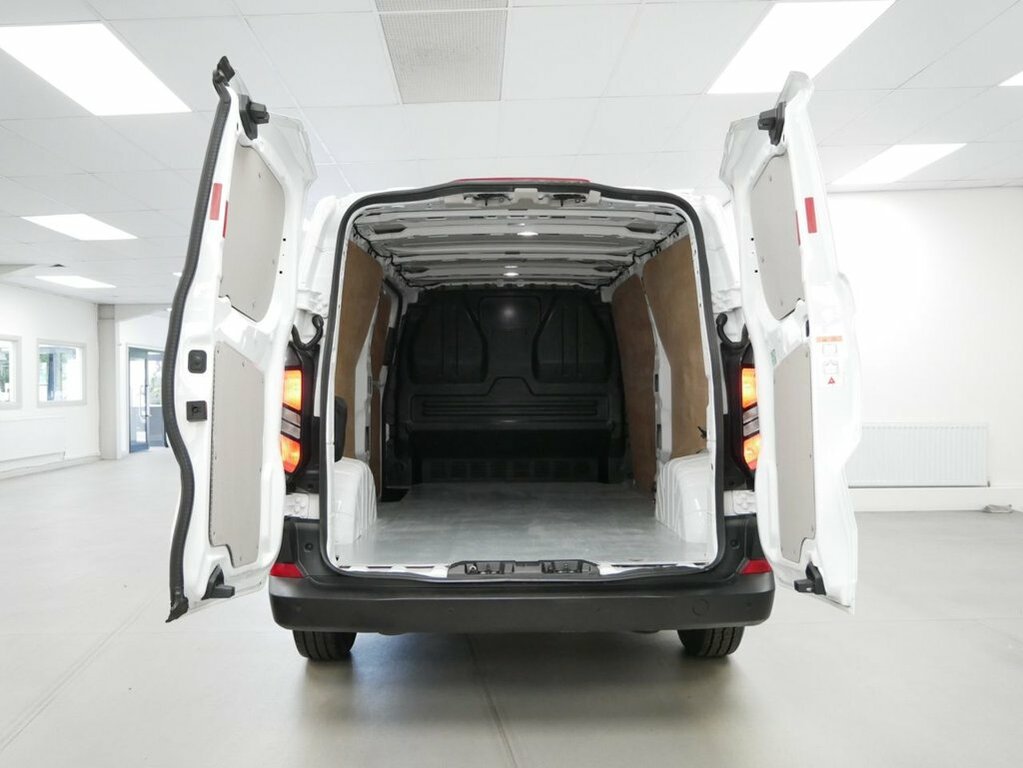 Ford Transit Custom 2L 2.0 300 Ecoblue Leader Panel Van Man CF73YUA White #5